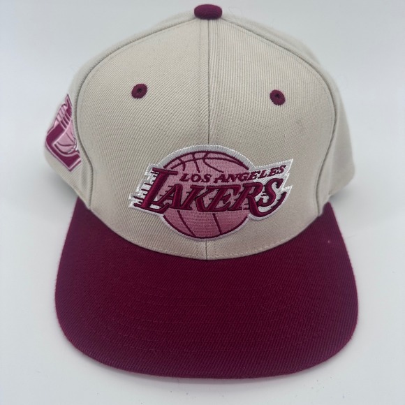 Mitchell & Ness Other - Mitchell & Ness Los Angeles Lakers Hat Mens OSFM Maroon Cream Snapback Cap‎